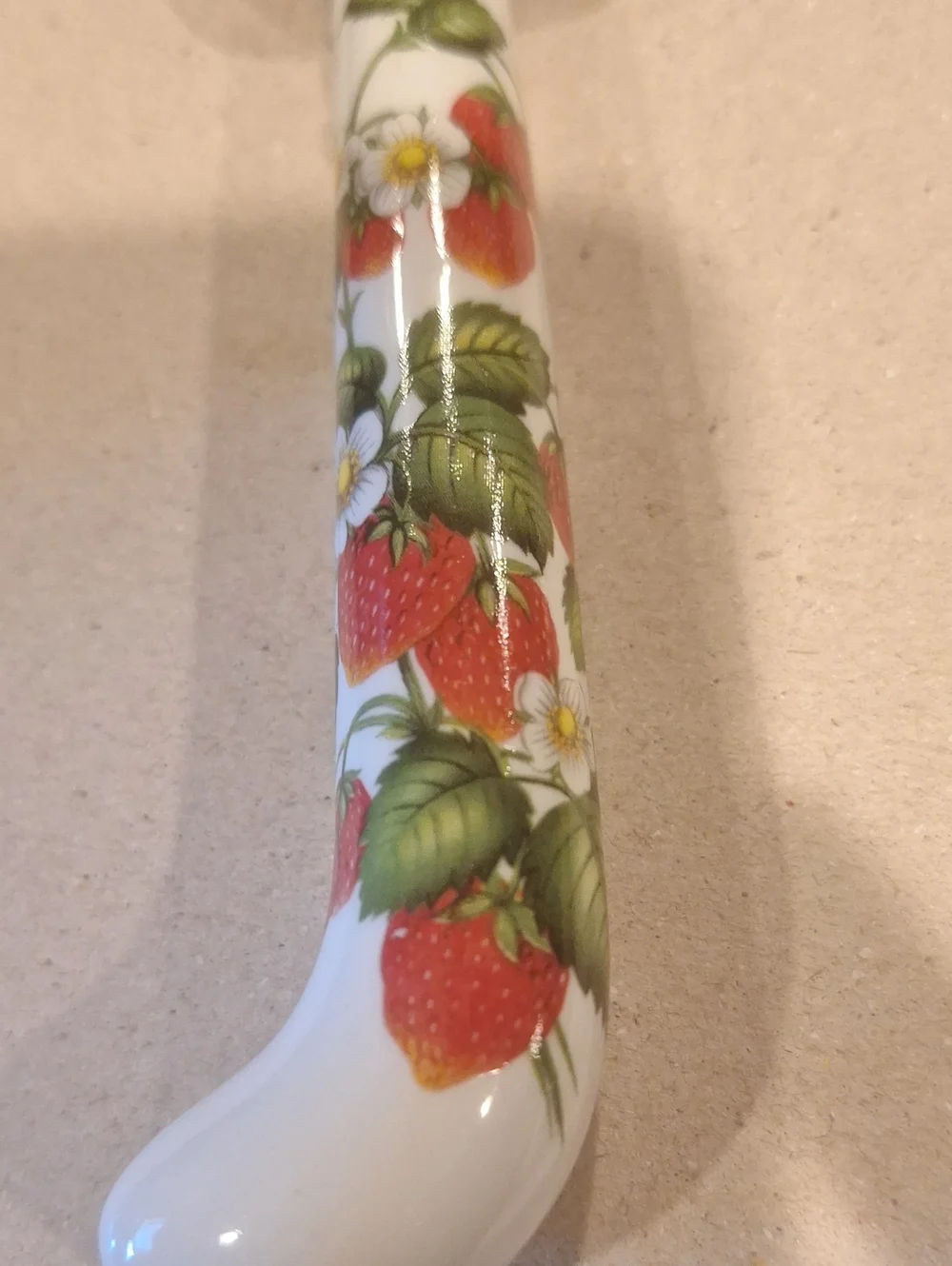 Vtg Ceramic-Handle Cake Server w/ Strawberry Floral Design - Made In Taiwan